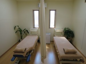 一宮市の鍼灸院は堀田治療院の施術室画像